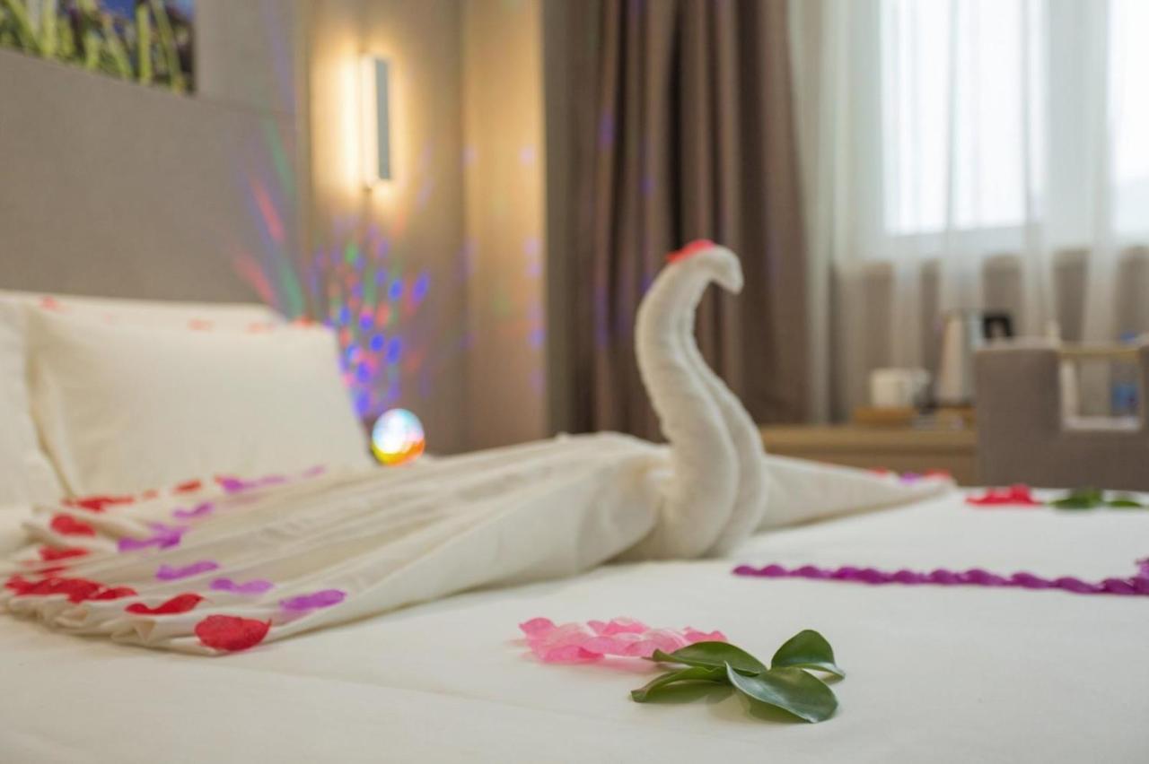 Lavande Hotels Heze Changjiang Road Wanda Plaza Exteriér fotografie